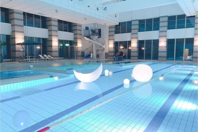 【北海道・函館・プール】多彩なレジャーが楽しめる！プールチケット付き！