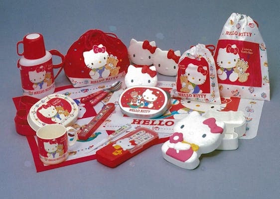 Hello Kitty展 わたしが変わるとキティも変わる｜割引チケット