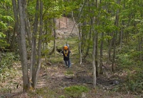 大自然を駆け抜ける鳥になる！たかつえジップラインアドベンチャー