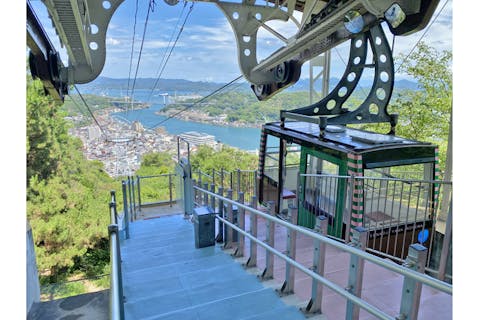 片道乗車券】尾道・瀬戸内を眼下に望む絶景の空中散歩！尾道水道や尾道市街の美しい景色を堪能しよう！｜アソビュー！