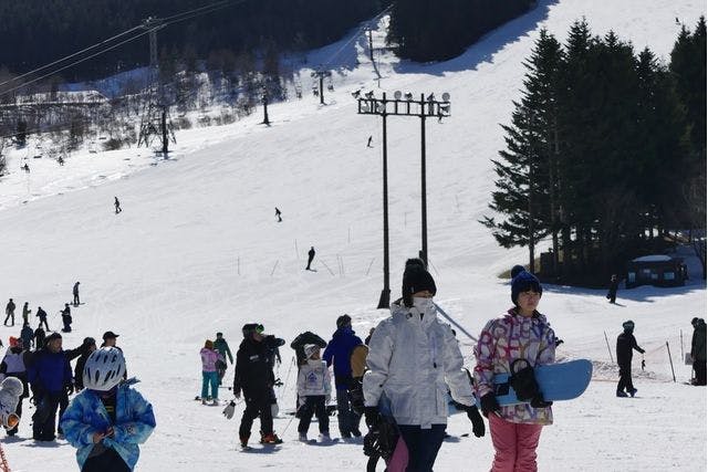 前売・最大500円割引】オニコウベスキー場 リフト1日券｜アソビュー！