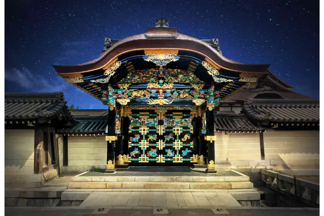 国宝・飛雲閣でのお茶体験セットチケット - NAKED光の西本願寺2024 秋