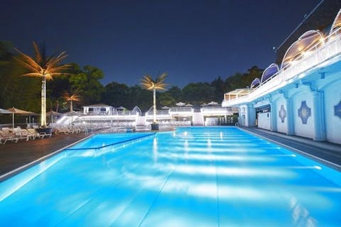 アソビュー限定【最大2,000円OFF】ホテルニューオータニ東京 ミッドナイトプールチケット日時指定