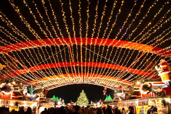 プレミアムマグカップ付優先入場】Christmas Market in 横浜赤レンガ倉庫 2024｜アソビュー！