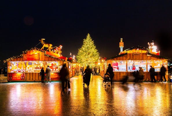 プレミアムマグカップ付優先入場】Christmas Market in 横浜赤レンガ倉庫 2024｜アソビュー！