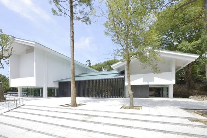 春日大社　国宝殿