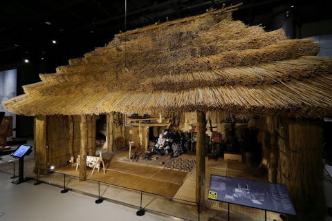 大阪・万博記念公園にある世界最大級の民族学博物館！「国立民族学博物館」入場チケット（本館展示）