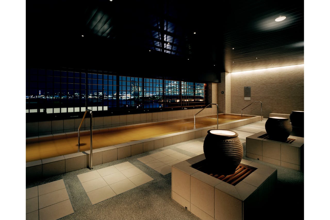 朝8時まで滞在可！【土曜＋年末年始限定前売りチケット（入館＋深夜料金）】RAKU SPA BAY横浜