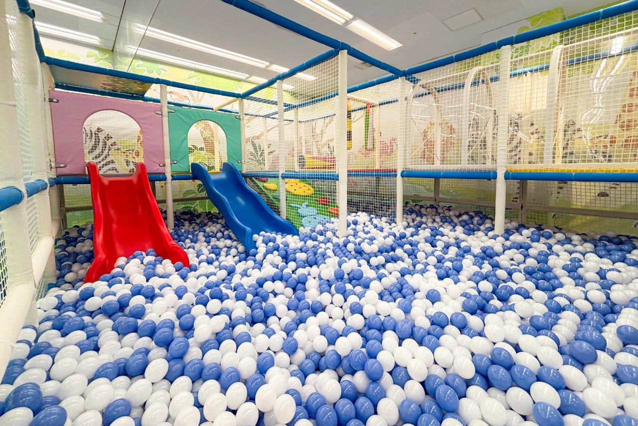 【休日・100円OFF】こども3時間遊び放題 キッズランドUS 栃木宇都宮店