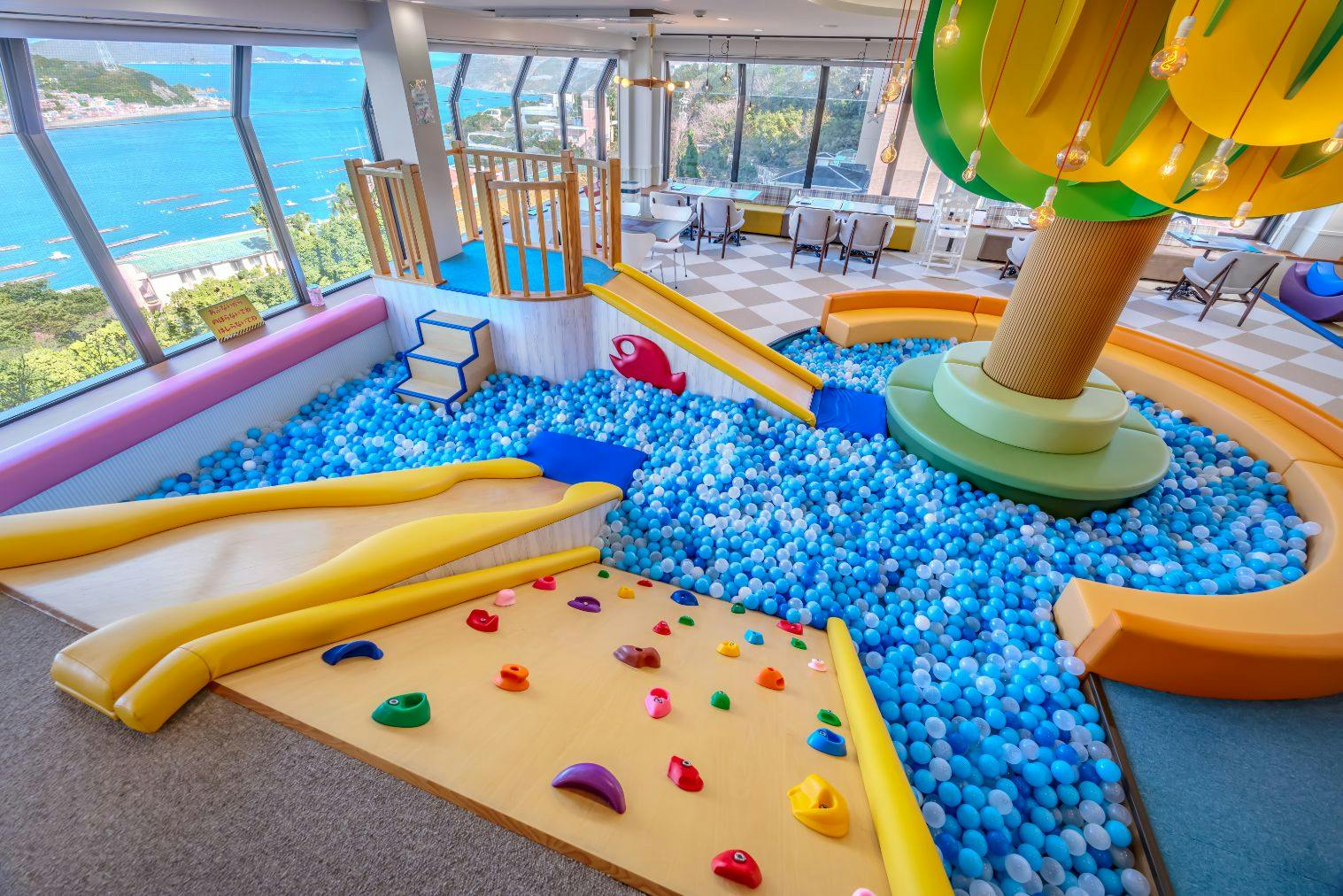 【最大200円割引！】絶景の鳥羽ビューホテル花真珠で親子で楽しむ「キッズパーク」利用チケット