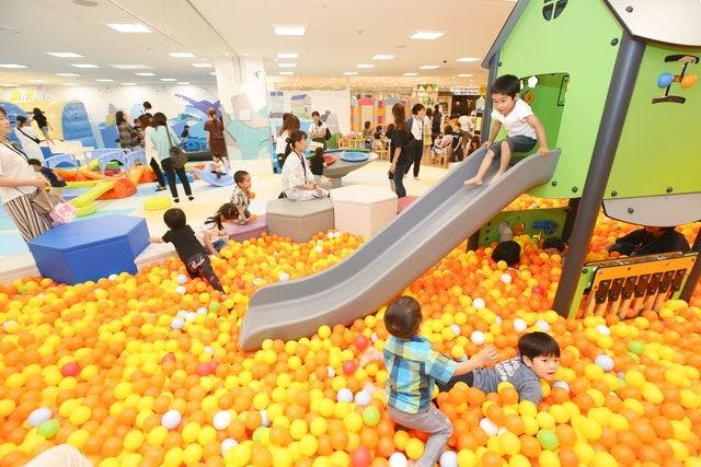 最大10％割引【アソビュー！限定価格】お得な1DAYパス。ボーネルンドあそびのせかい 川崎ルフロン店