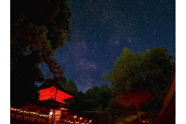 「杜に奏でるコンサート」（春日大社　林檎の庭）