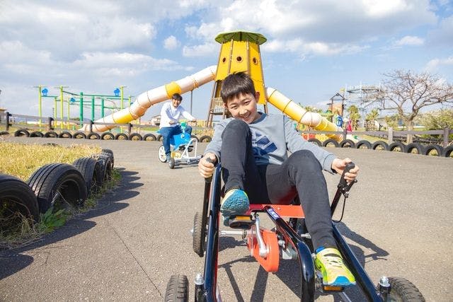 【毎日利用可】1日中遊び尽くす「アトラクション乗り放題パス」長井海の手公園ソレイユの丘　※一部対象外アトラクション有
