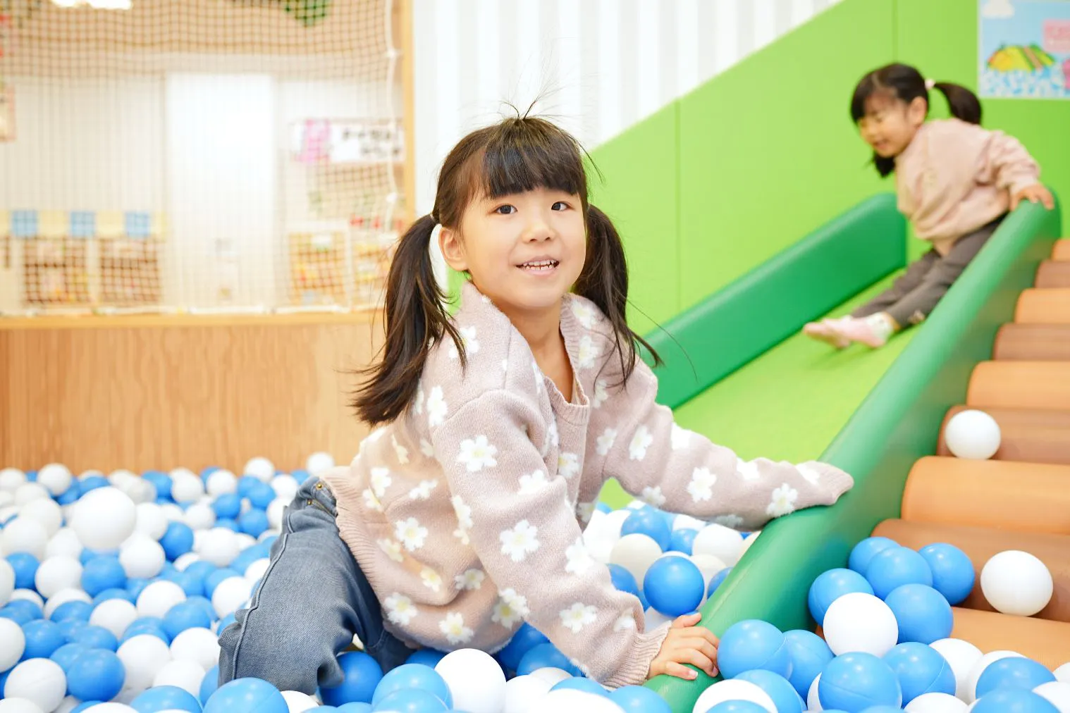【平日限定・3時間パス】たっぷり3時間遊び放題！知育と運動を組み合わせた東大阪店の平日限定パス
