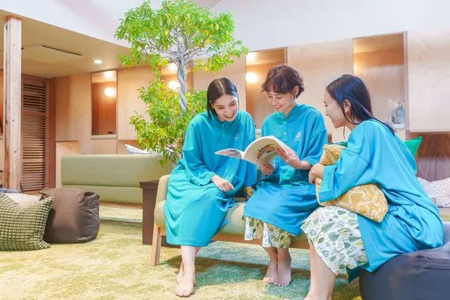 【平日限定】おふろcafé りんねの湯 フリータイム入館チケット+館内着+タオルセット