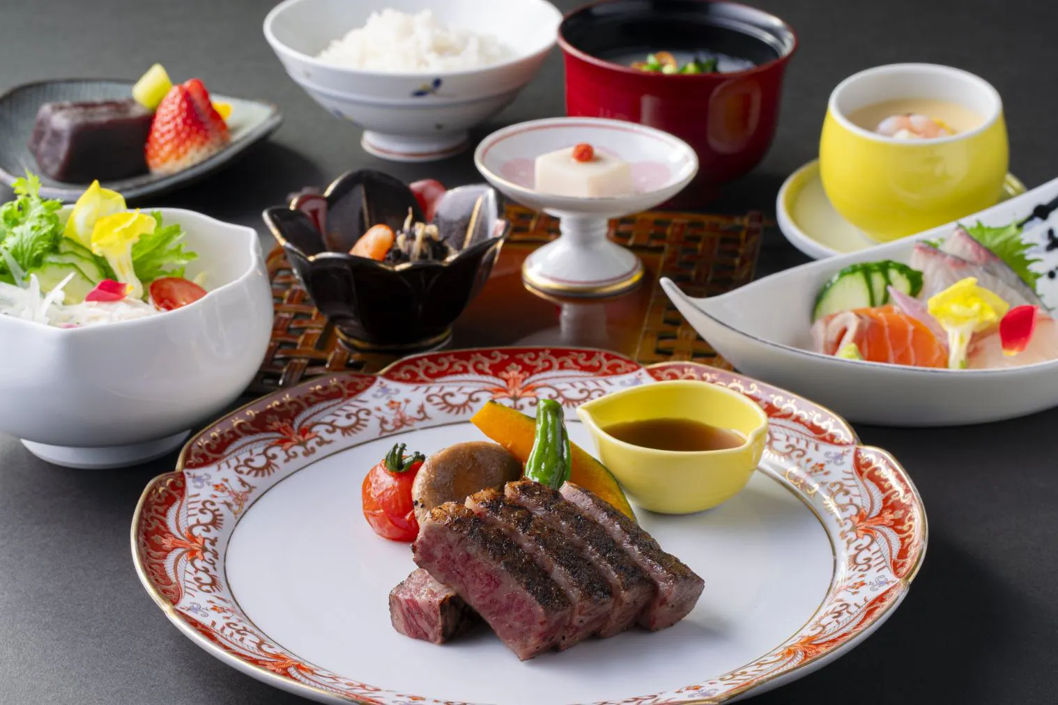 【ホテルニューオータニ佐賀（日本料理 楠）】＜ディナー＞ 佐賀県産和牛ロース御膳