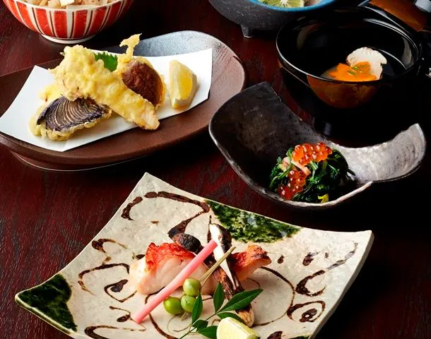 【ホテルニューオータニ博多（千羽鶴）】ランチ　ミニ会席