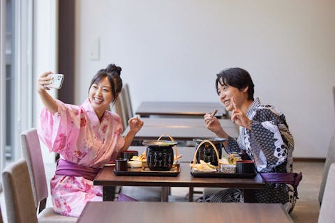 【最大13%割引】小田原お堀端 万葉の湯 クーポン（入館料＋お食事券2,000円分）