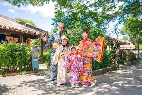 おきなわワールド 入園チケット｜アソビュー！