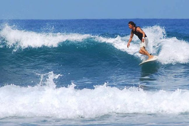 沖縄のサーフィン体験
