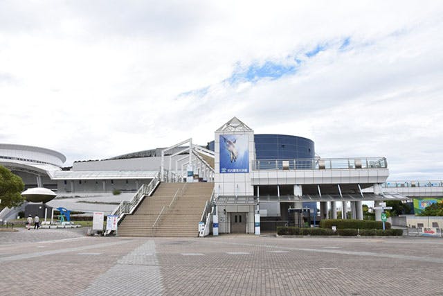 名古屋港水族館