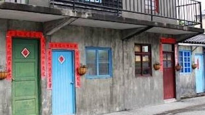 蒋介石記念館と四四南村：プライベートベジタリアンウォーキングツアー（2時間）【台北・ツアー】