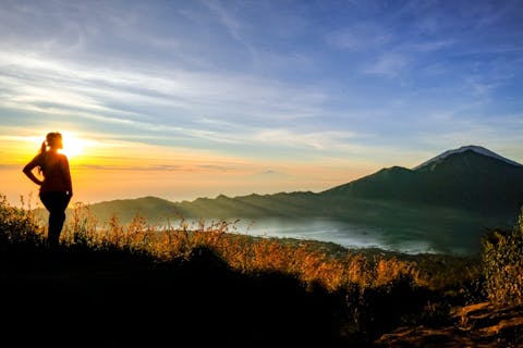 <バリ島・アウトドア>バリ島マウントバトゥサンライズトレッキングの画像を表示しています