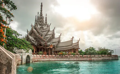 サンクチュアリー・オブ・トゥルース入場券【タイ・古代遺跡】の画像を表示しています