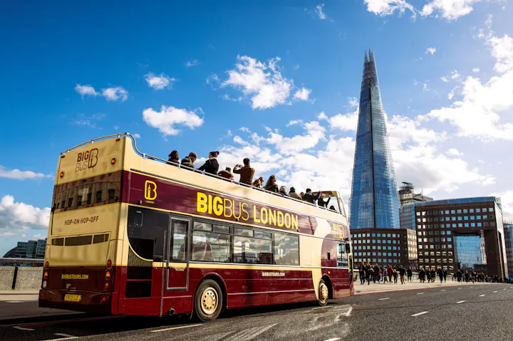 ビッグバスツアーズ ロンドン乗り降り自由観光ツアー【ロンドン・観光周遊バス】