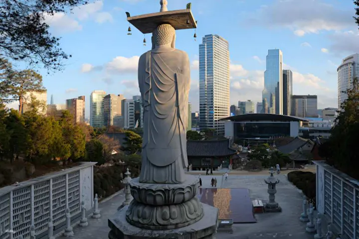 江南タイムトラベル - 王陵からピョルマダン図書館へ【ソウル・ガイドツアー】