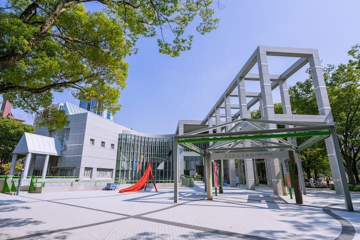 名古屋市美術館