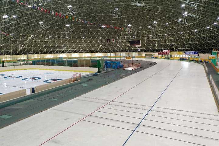 秋田県立スケート場