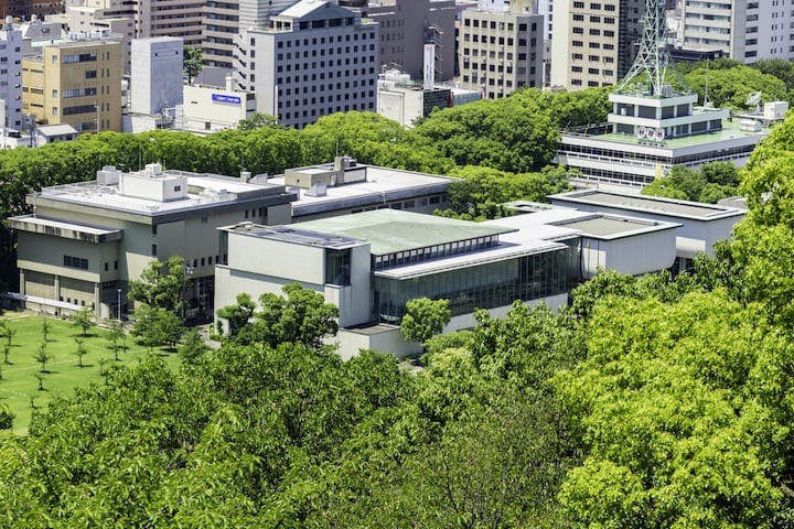 愛媛県立図書館
