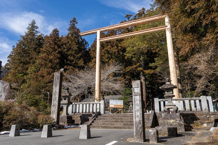 赤城神社（三夜沢）