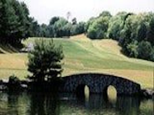 ニューセントラルゴルフ倶楽部