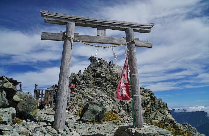 雄山神社（峰本社）