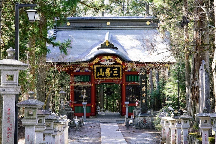 三峯神社