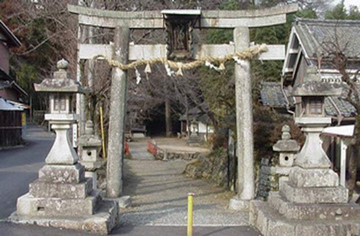 八阪神社
