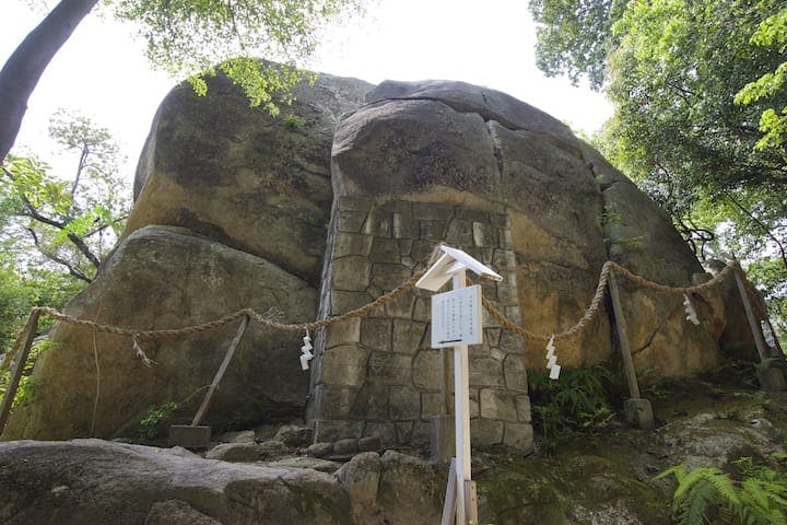 越木岩神社