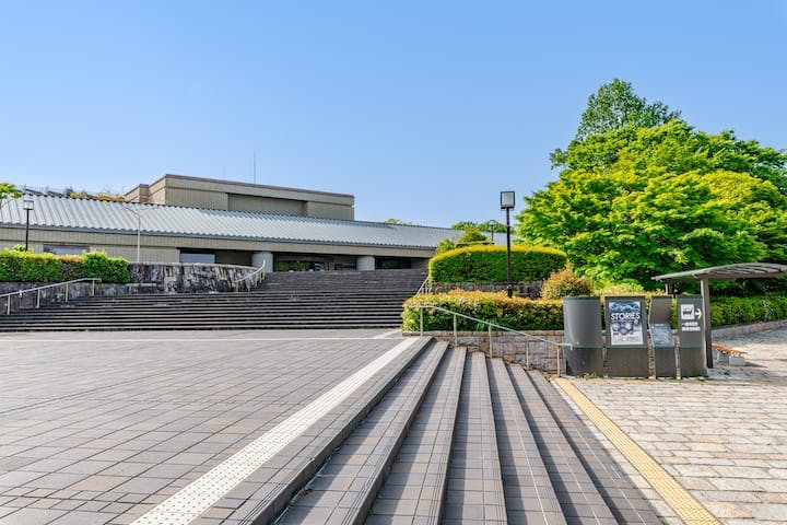 静岡県立美術館