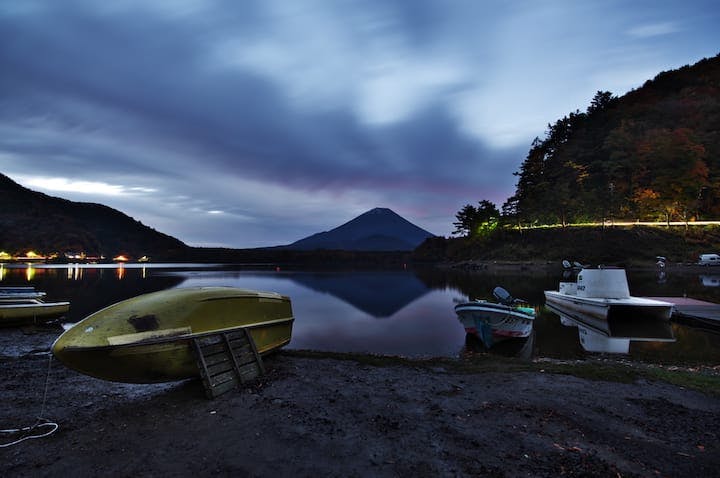 精進湖キャンピングコテージ