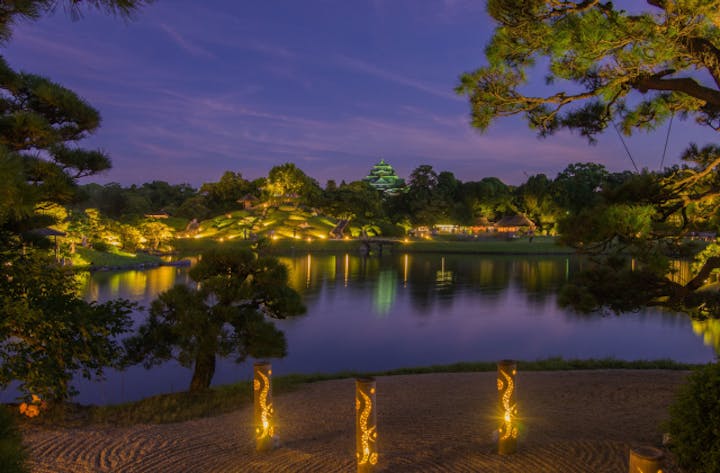 岡山後楽園　夜間特別開園「夏の幻想庭園」