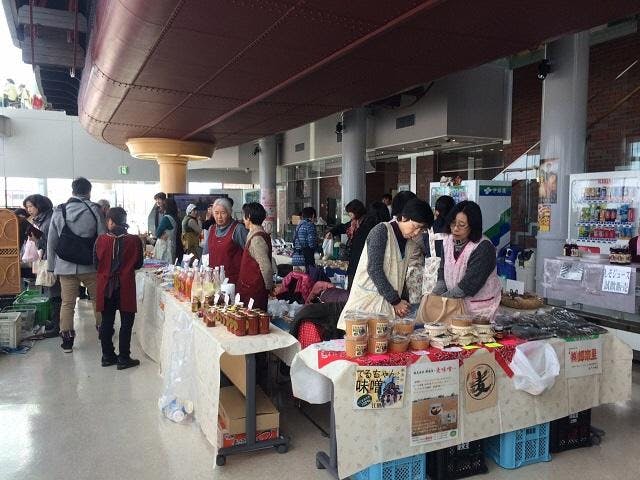 農家のかあさん土曜市