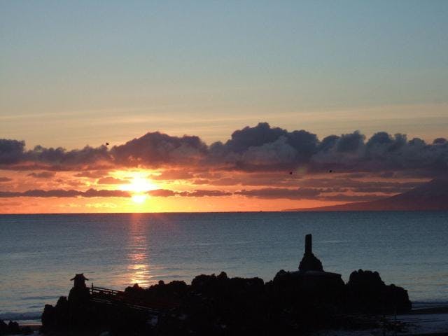 黒岩の奇岩【アソビュー！】