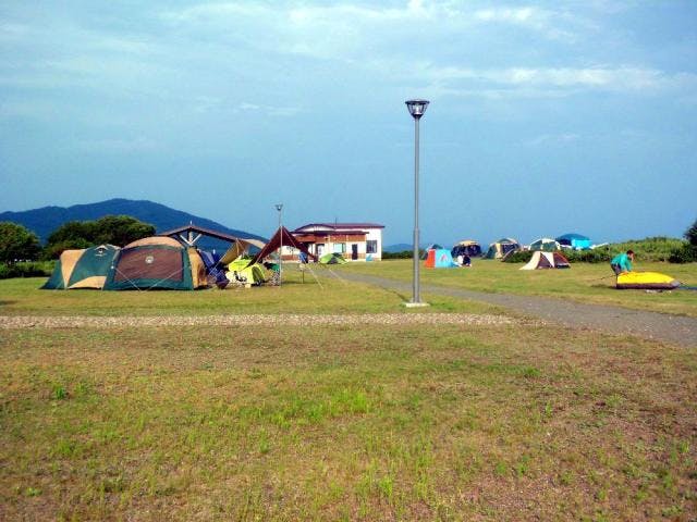 キムアネップ岬キャンプ場