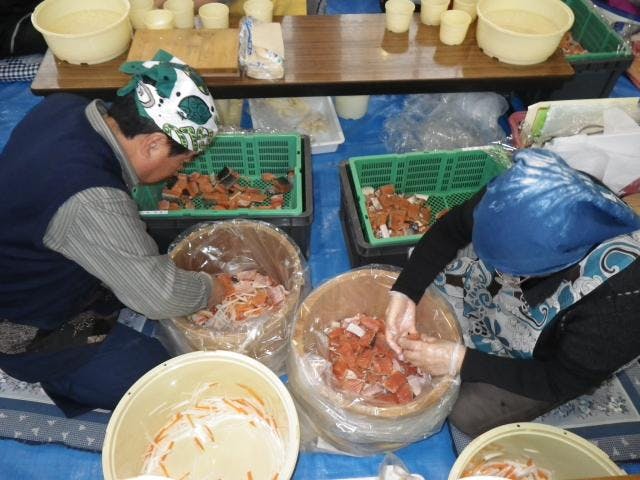 サケの飯寿司づくり体験