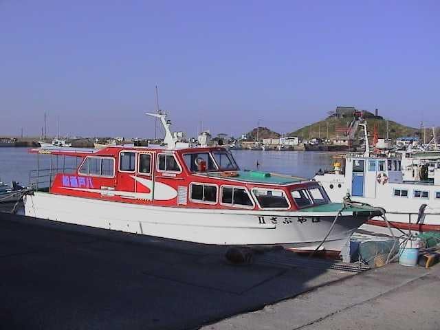 観光遊覧船はやぶさII