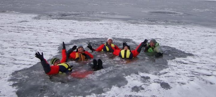 氷上ウォーク・極寒カヤック