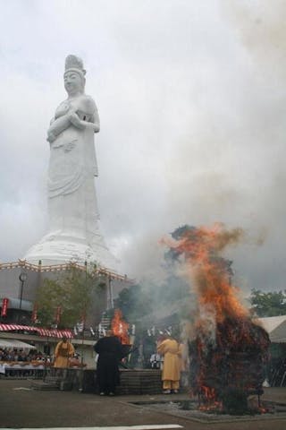 釜石大観音例大祭「炎の祭典」