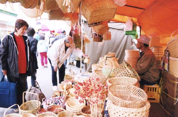 花泉互市（春・秋）